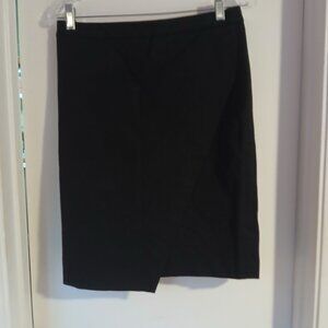 Banana Republic Women's Sloan-Fit Black Pencil Skirt SZ 2  EUC